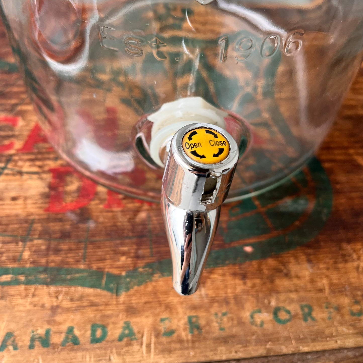 【USA】Savannah Glassware Drink Dispenser