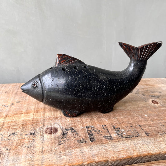 【USA vintage】Fish Shape Incense Holder お香立て