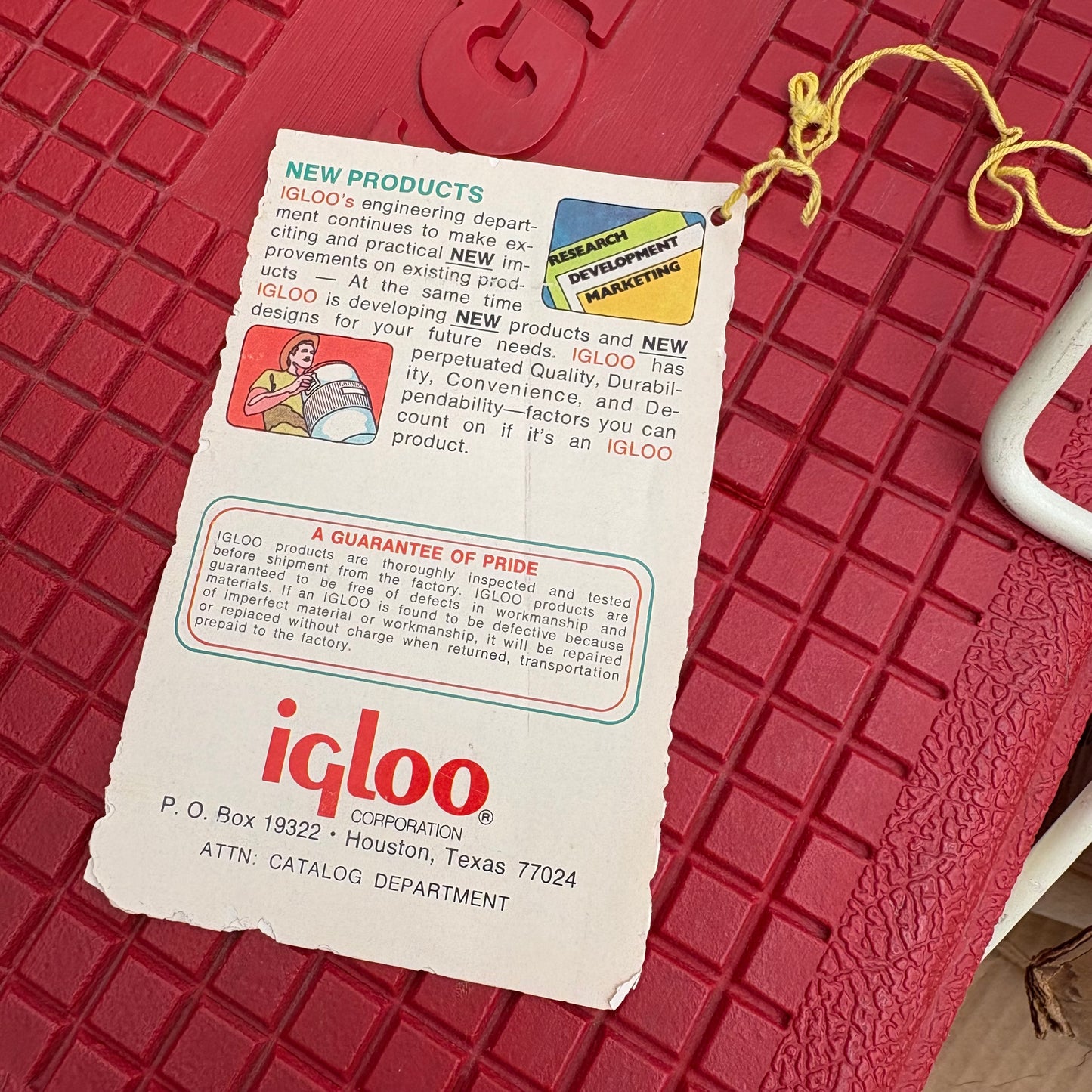 【1970s-1980s USA vintage】 IGLOO 30 Quart COOLERS & ICE CHESTS