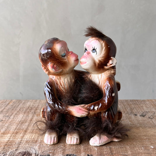 【USA vintage】50s Fuzzy Kiss Monkeys