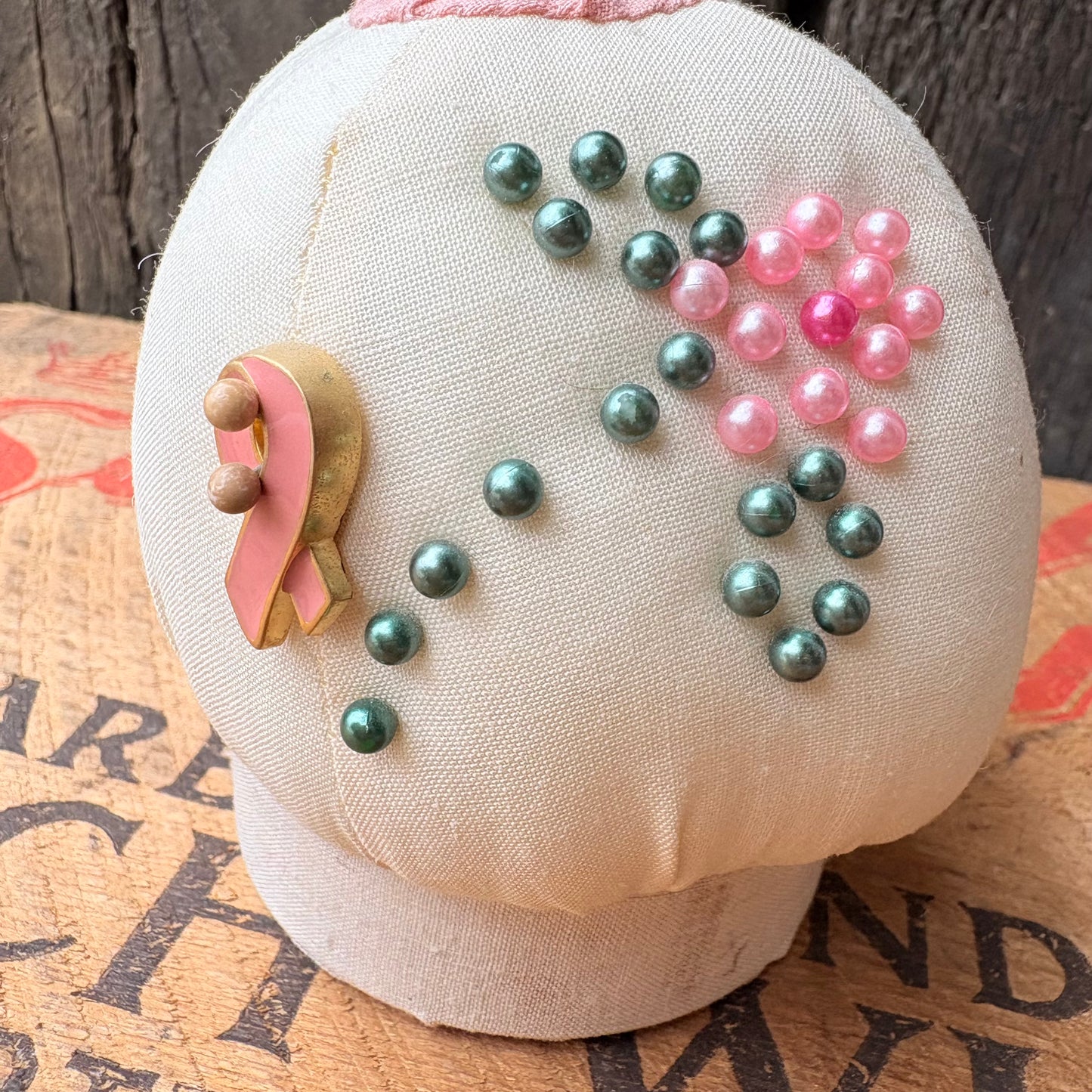 【USA vintage】Pincushion Pink Ribbon