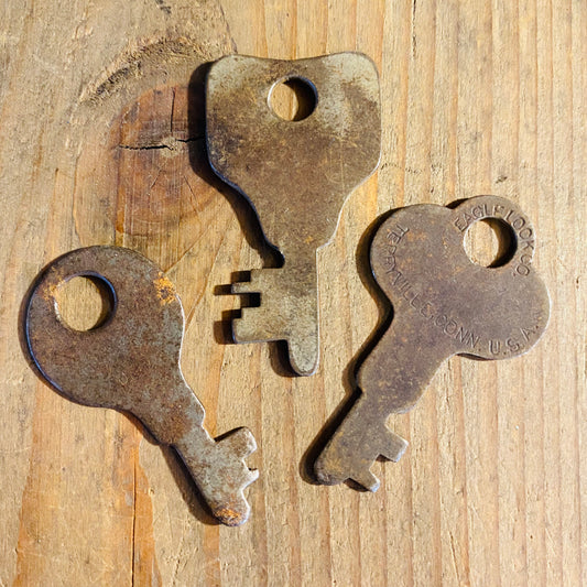 【USA vintage】鍵3本セット キー アンティーク ④