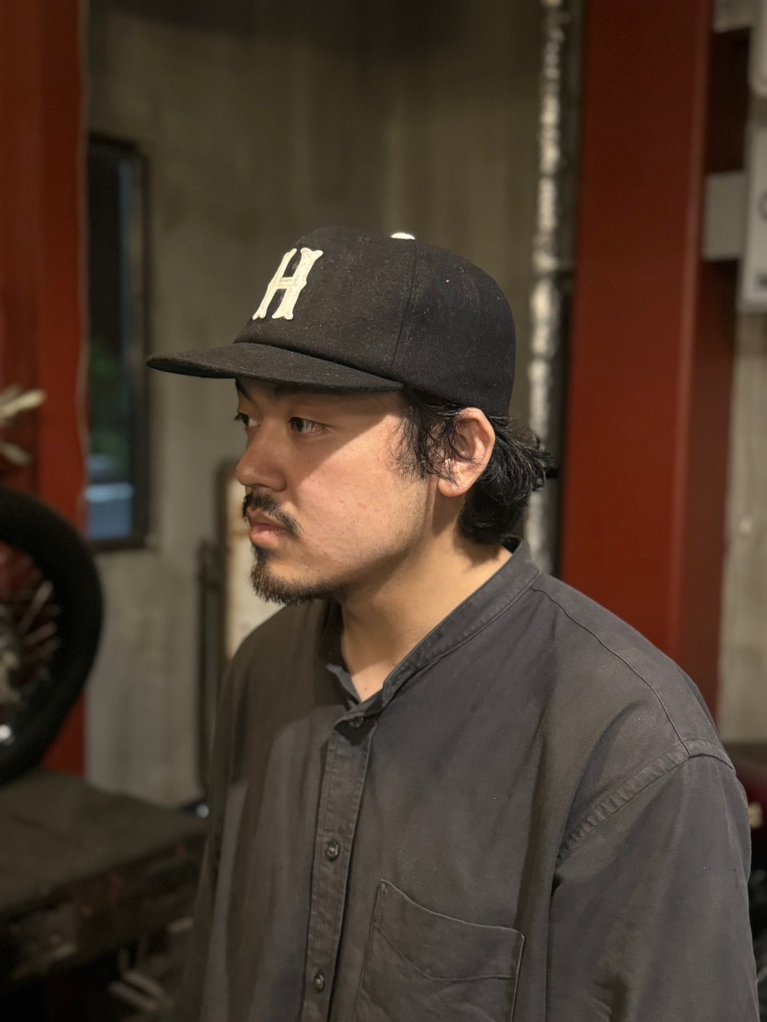 平和なベースボールキャップ ブラック
