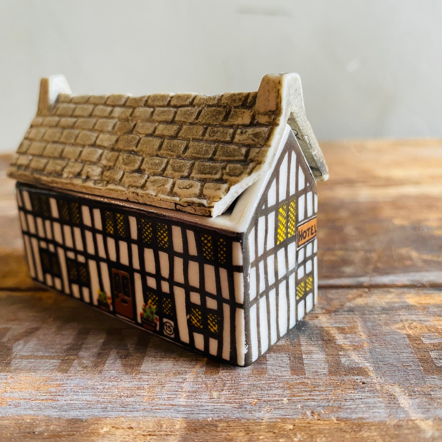 【1980s vintage】Whimsey-on-why ミニチュアハウス