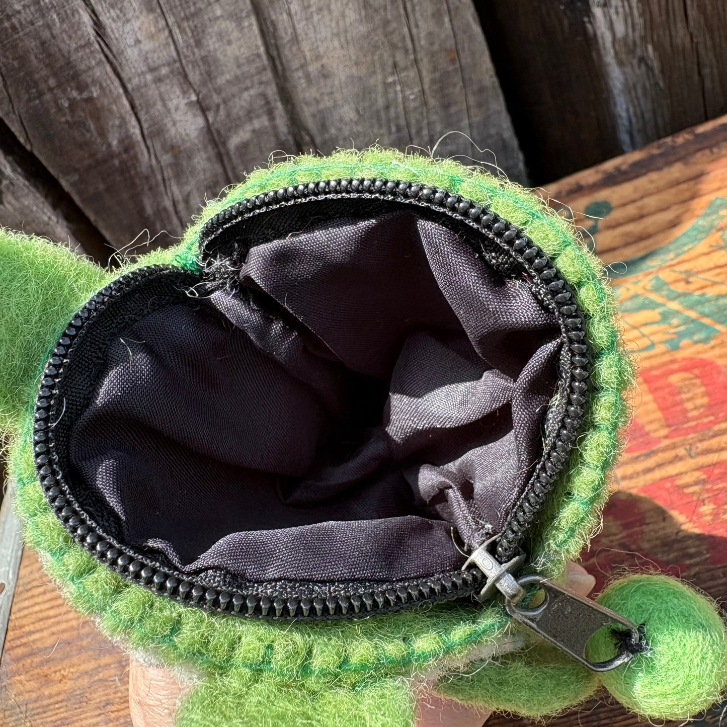 【USA】 felt coin case