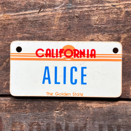 【1980’s USA vintage】ネームプレート マグネット ALICE アリス