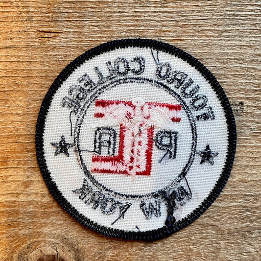【USA vintage】ワッペン TOURO COLLEGE NEW YORK