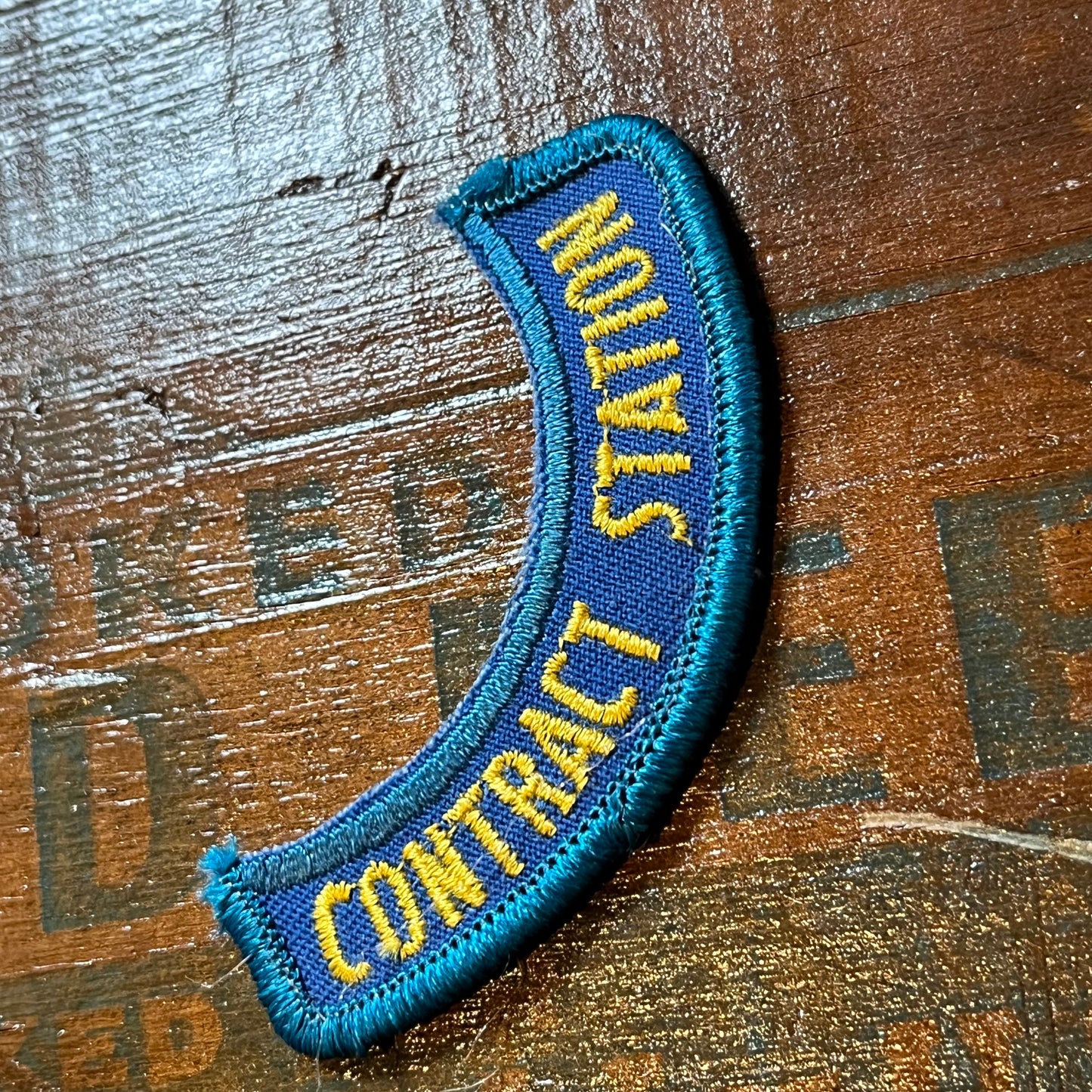 【USA vintage】ワッペン CONTRACT STATION