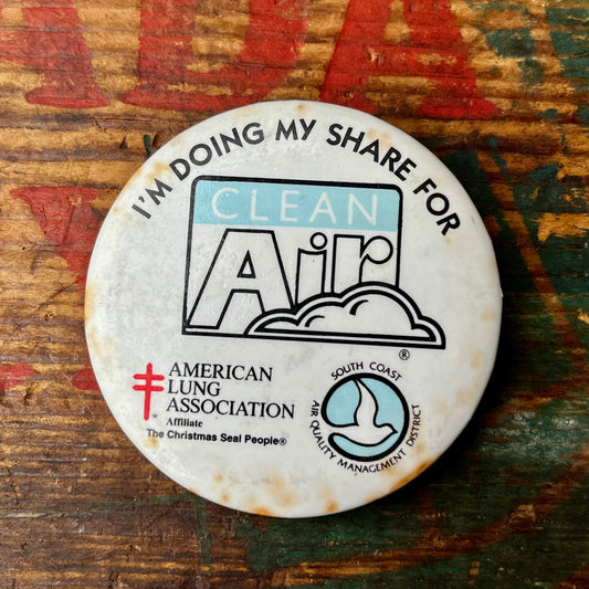 【USA vintage】缶バッジ CLEAN AIR