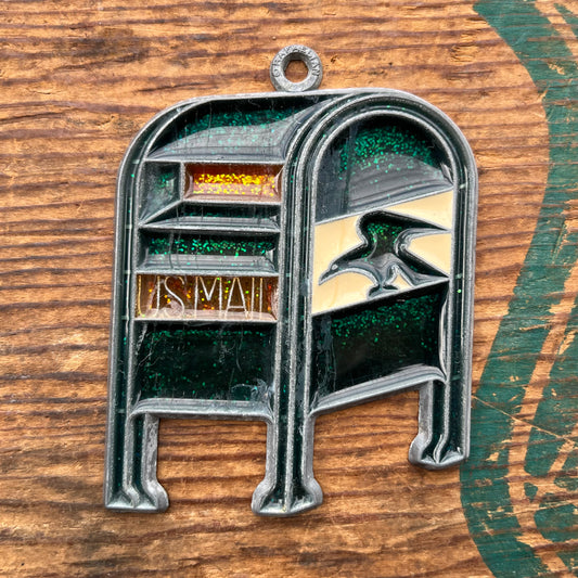 【USA vintage】stained glass ornament POST