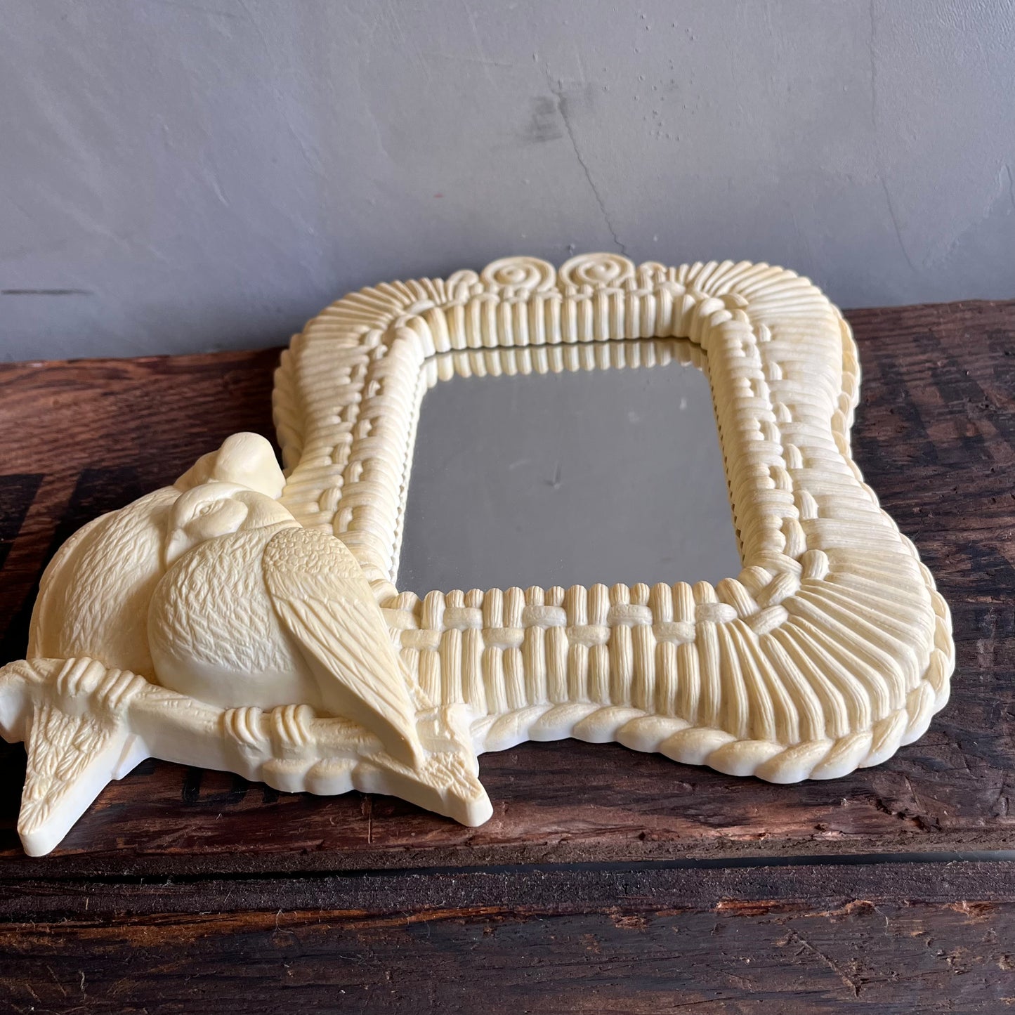 【USA vintage】70s Mirror White Doves Love Birds Couple