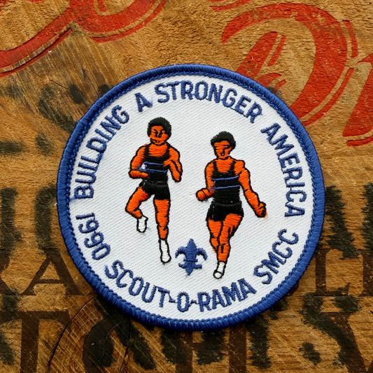 【USA vintage】Boy Scout BUILDING A STRONGER AMERICA Patch