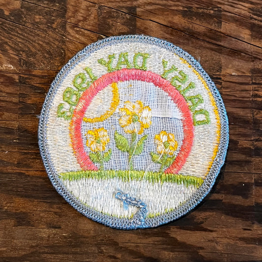 【USA vintage】ワッペン DAISY DAY 1983