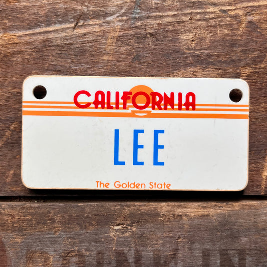 【1980’s USA vintage】ネームプレート マグネット LEE リー