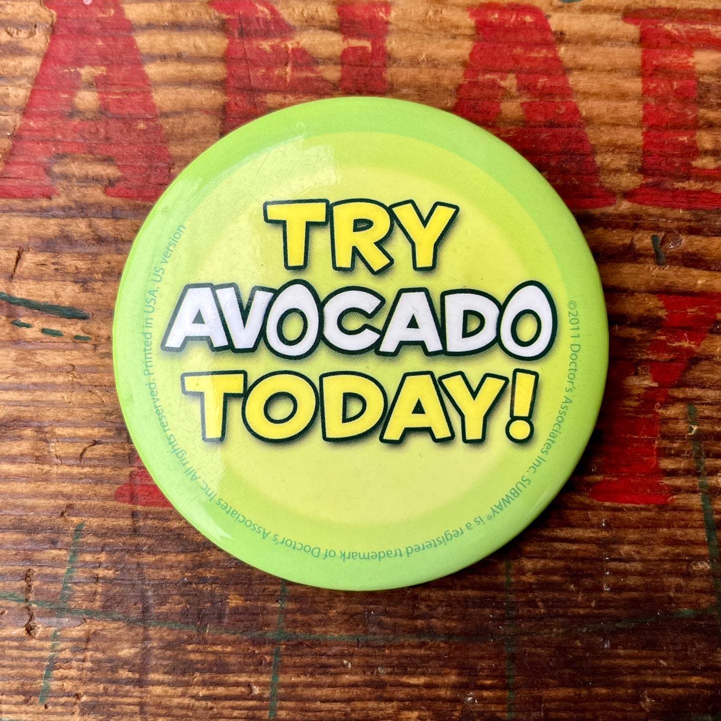 【USA vintage】缶バッジ TRY AVOCADO TODAY!