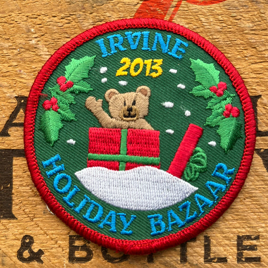 【USA vintage】Girl Scout Patch IRVINE Holiday Bazaar