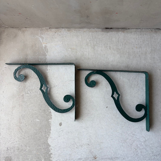 【USA vintage】Iron Bracket Green Diamond