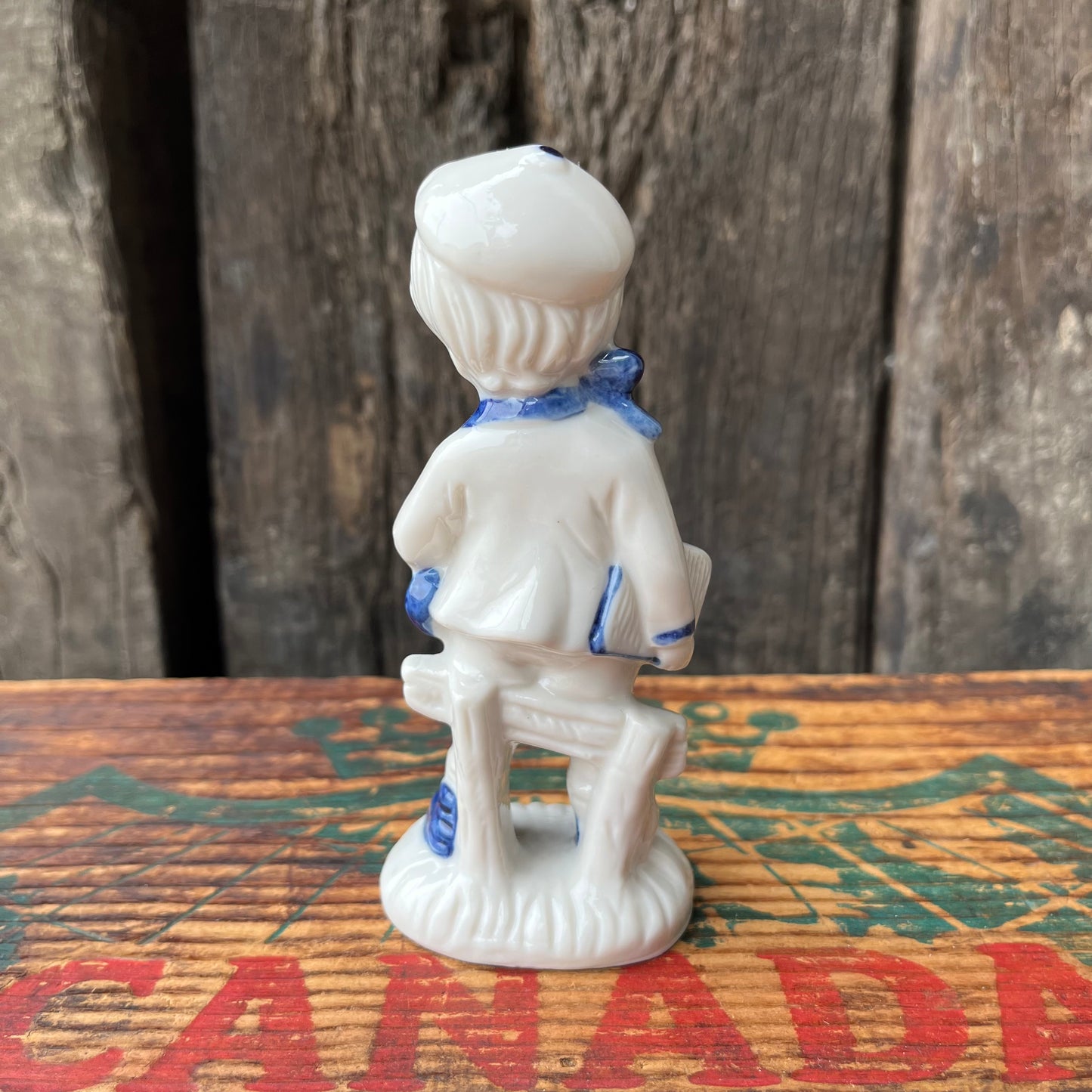 【USA vintage】Holland Delft Boy with the violin