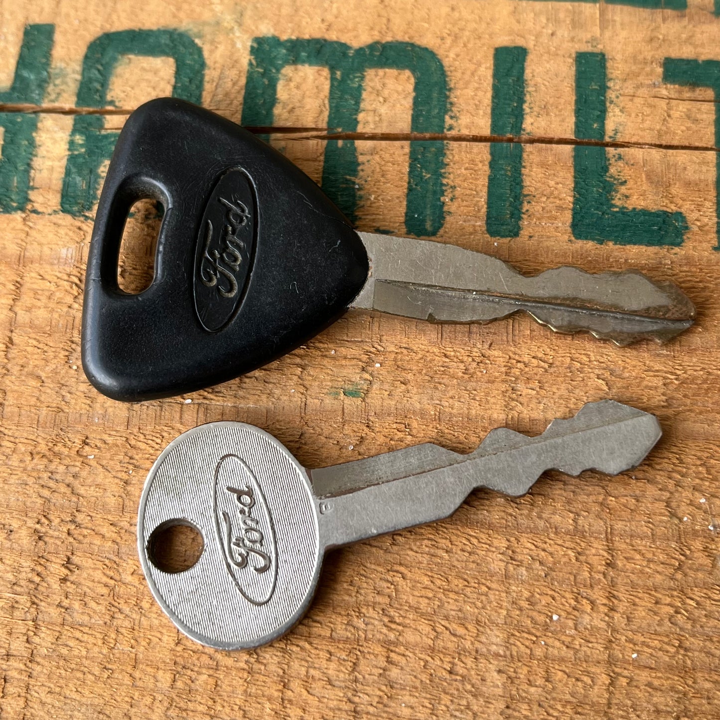 【USA vintage】Ford 鍵 2本セット