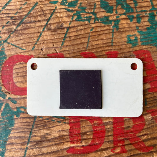 【1980’s USA vintage】Nameplate magnet SARA