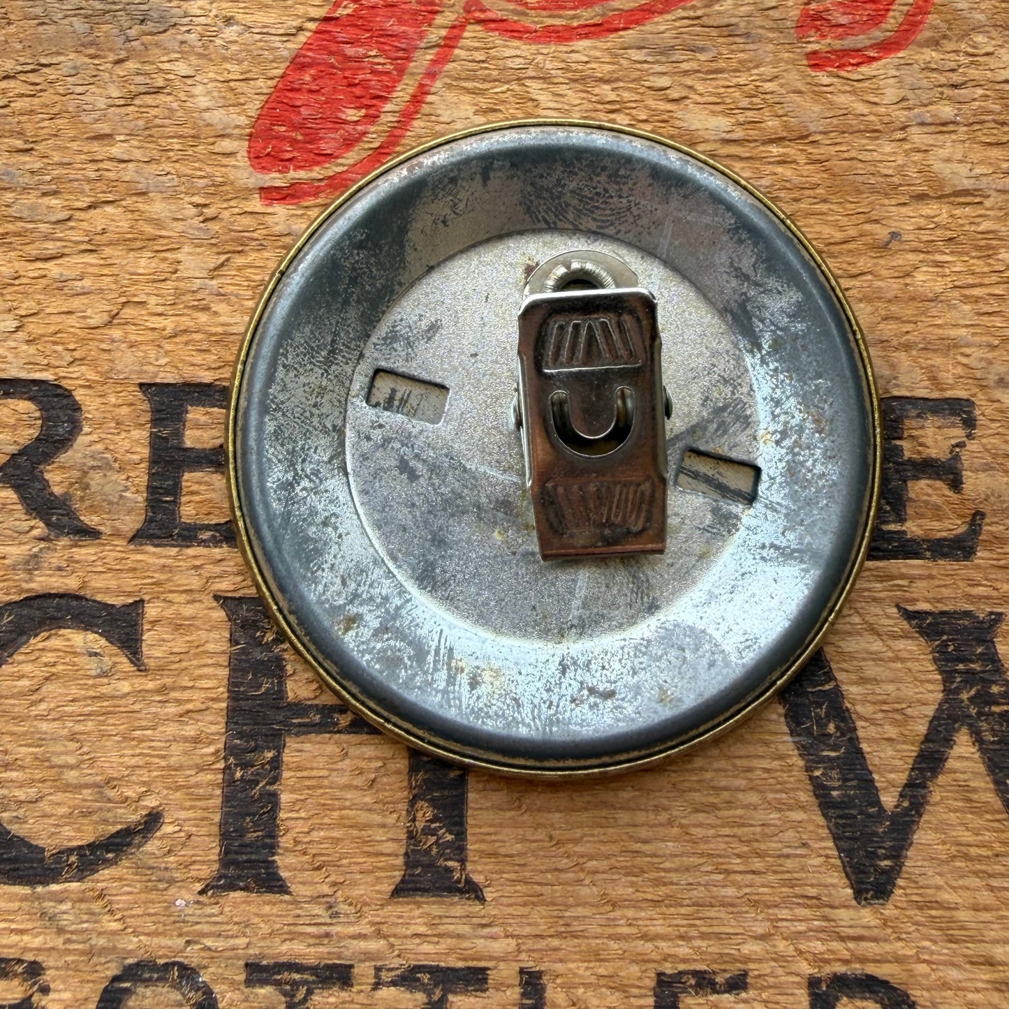 【USA vintage】WREA Horse 缶バッジ