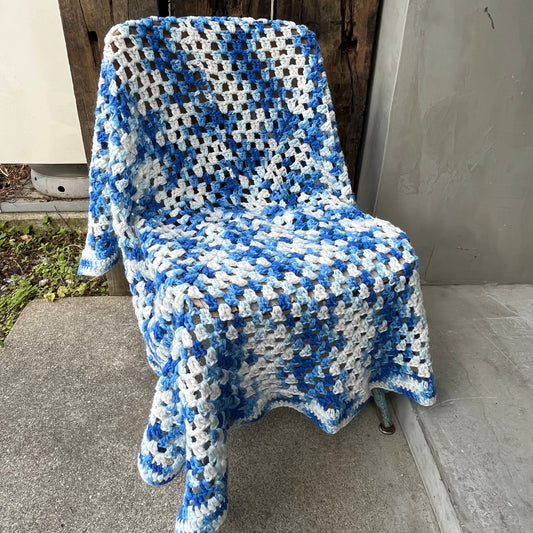 【USA vintage】Granny Blanket blue × white