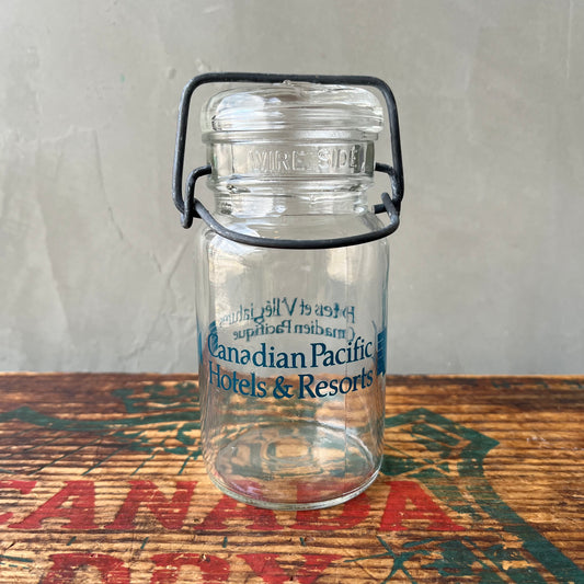 【USA vintage】Canadian Pacific Hotels & Resort ガラスジャー