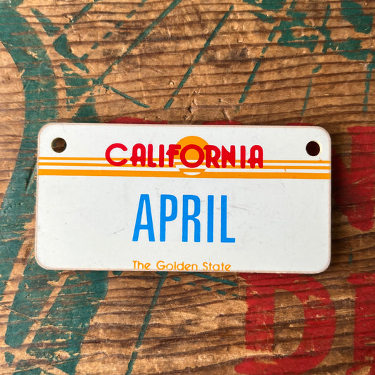 【1980’s USA vintage】Nameplate magnet APRIL