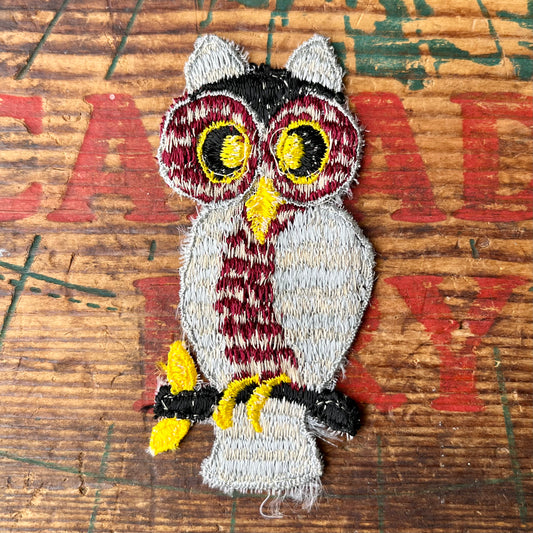 【USA vintage】ワッペン Owl gray × red