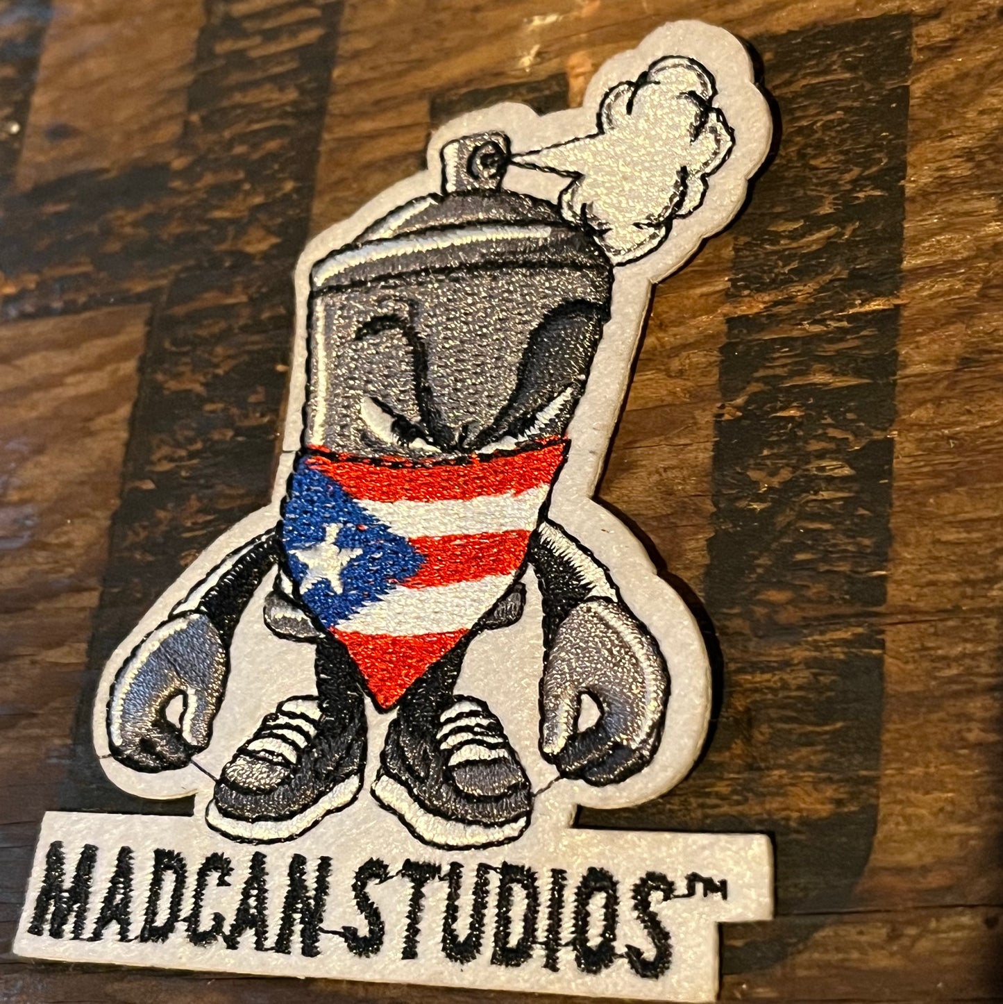 【USA vintage】ワッペン MADCAN STUDIOS