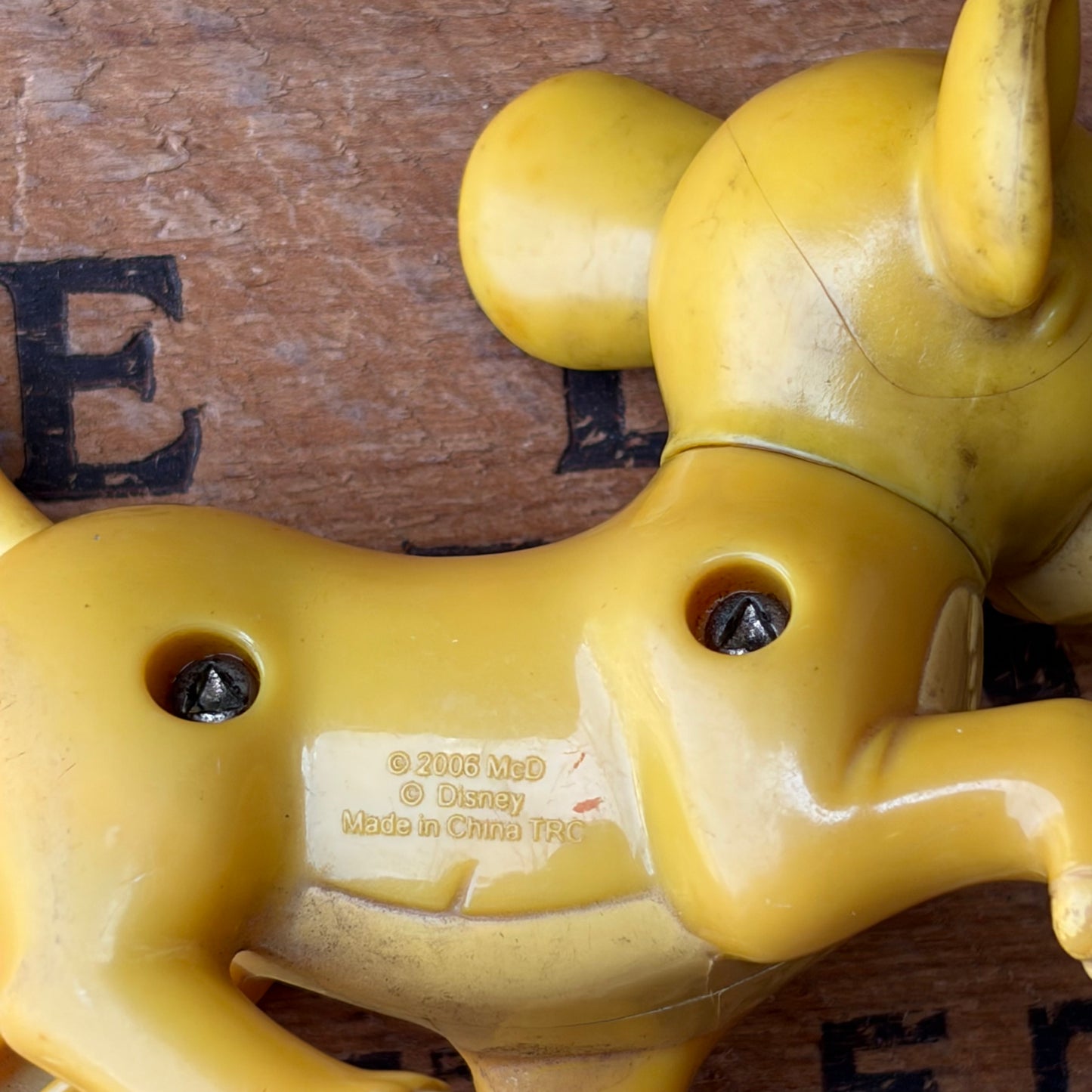 【2006】LION KING Young Simba Figure