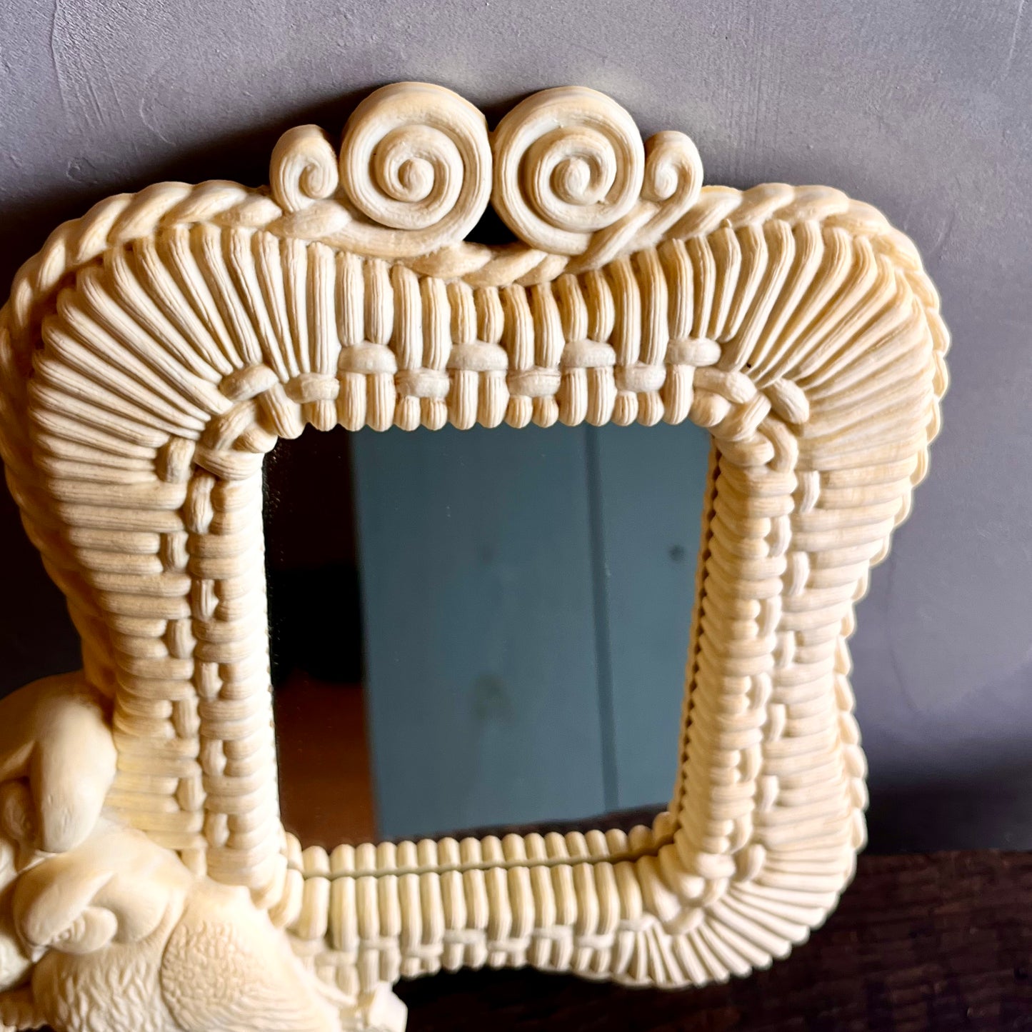 【USA vintage】70s Mirror White Doves Love Birds Couple