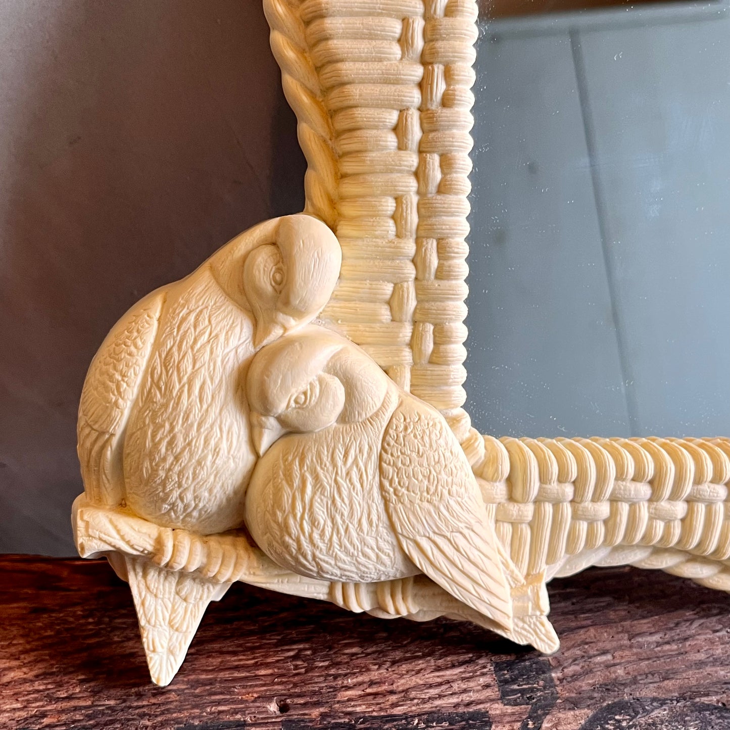 【USA vintage】70s Mirror White Doves Love Birds Couple