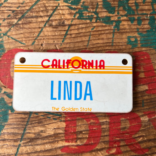 【1980’s USA vintage】Nameplate magnet LINDA