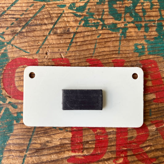 【1980’s USA vintage】Nameplate magnet SUE