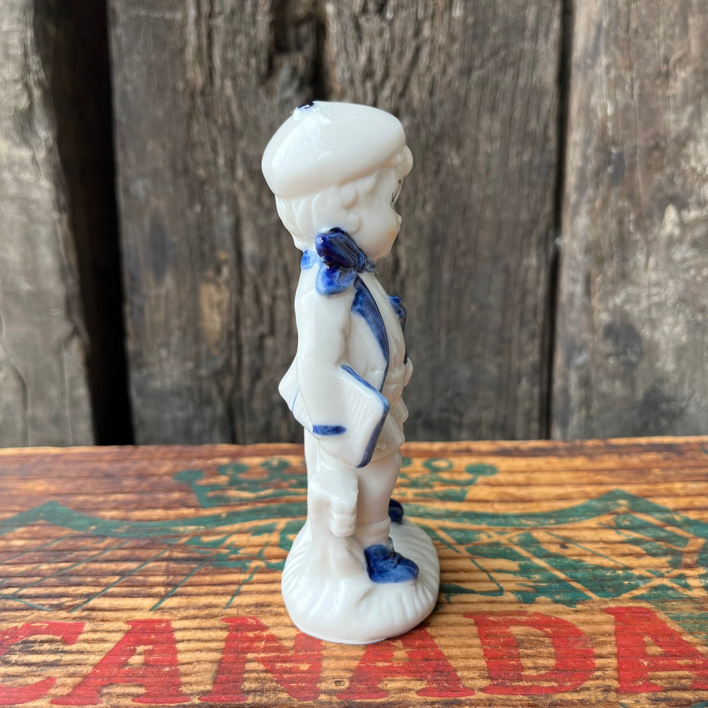 【USA vintage】Holland Delft Boy with the violin