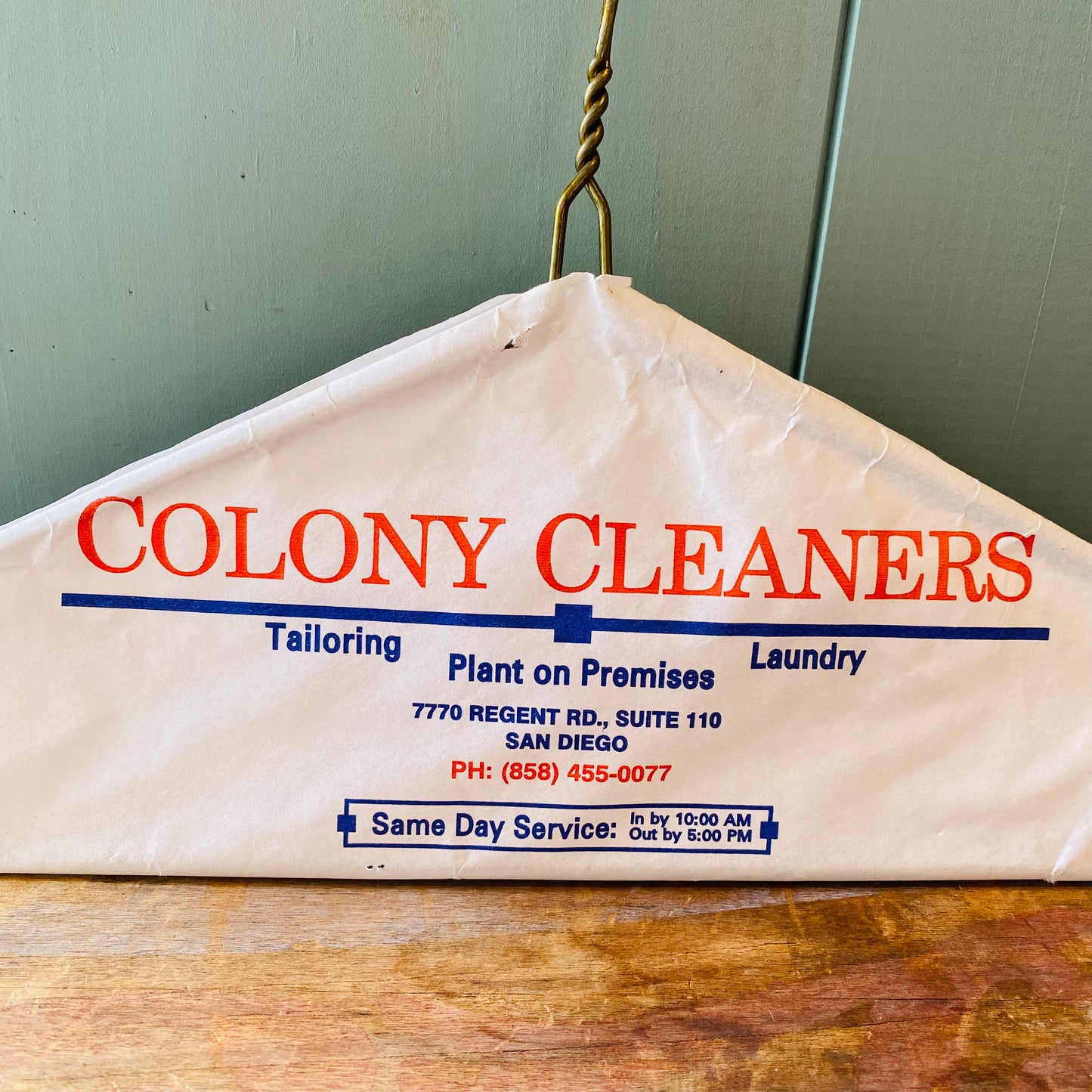 【USA vintage】hanger ハンガー COLONY CLEANERS