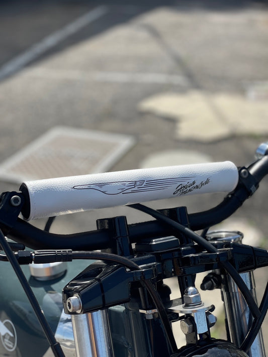 平和なバーパッド1 ホワイト