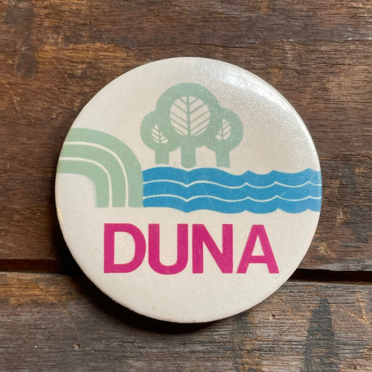 【USA vintage】缶バッジ DUNA