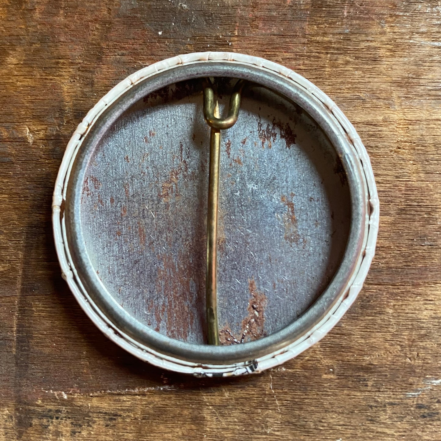 【USA vintage】缶バッジ BROWN GOVERNOR キャンペーン