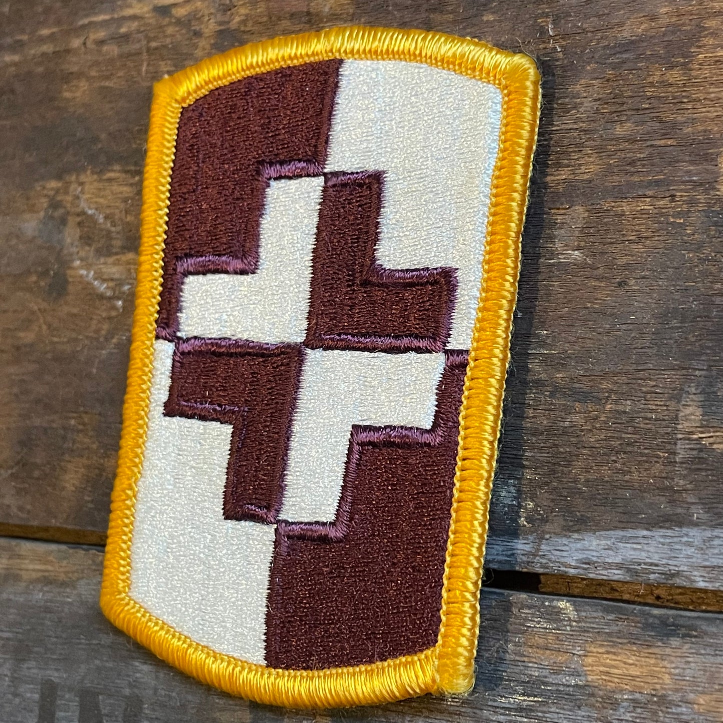【USA vintage】ワッペン 米軍 第4医療旅団 4th Medical Brigade