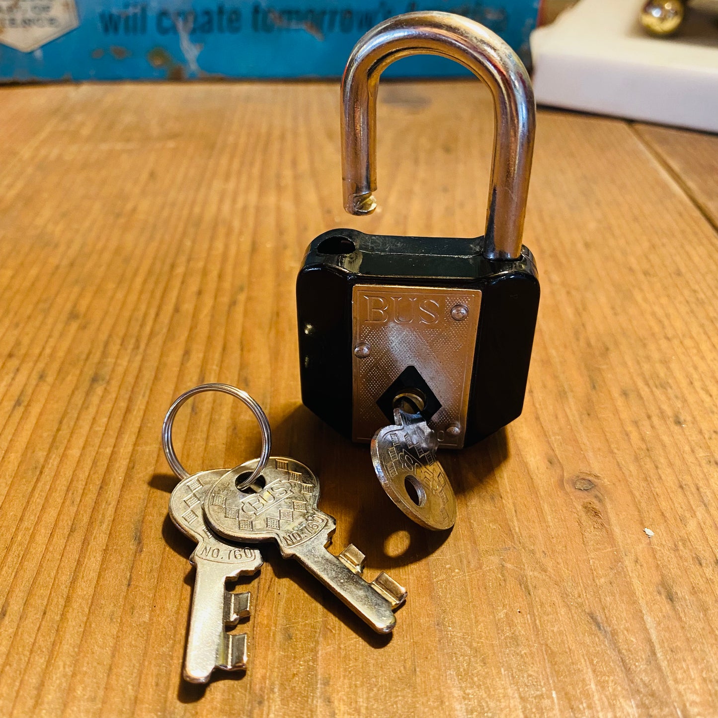 【vintage】BUS ビンテージ 南京錠 ブラック