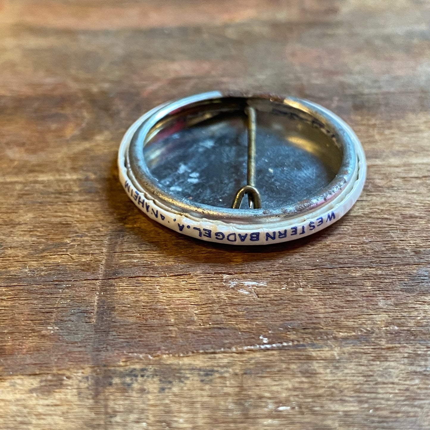 【USA vintage】缶バッジ BE A FRIEND