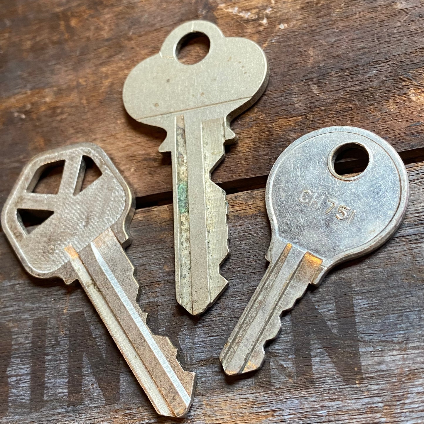 【USA vintage】鍵3本セット キー アンティーク ①