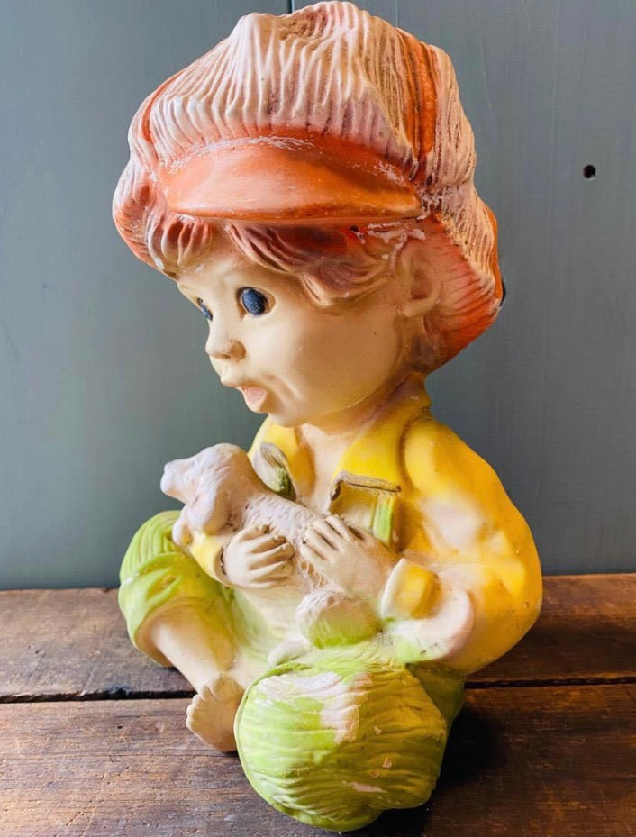 【1974 USA vintage】 犬を抱く少年 置物