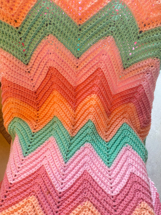 【1970s USA vintage】グラニーブランケット マルチカバー ギザギザ パステルカラー