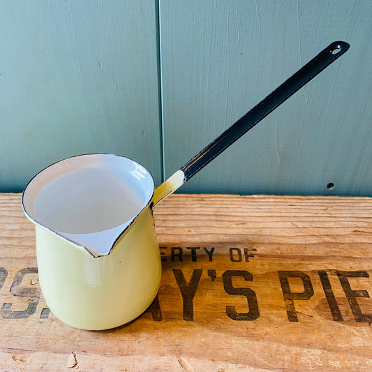 【vintage】琺瑯 ミルクパン ソースパン クリーム色