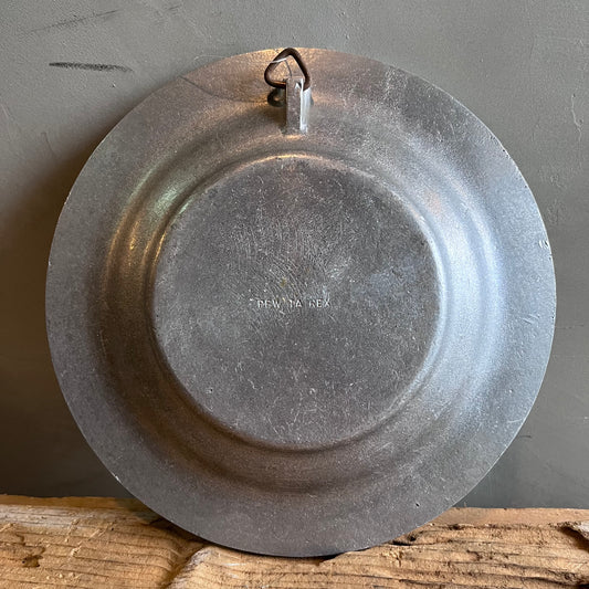 【PEW TA TEX】ピューター プレート型壁掛け ロブスターとビール