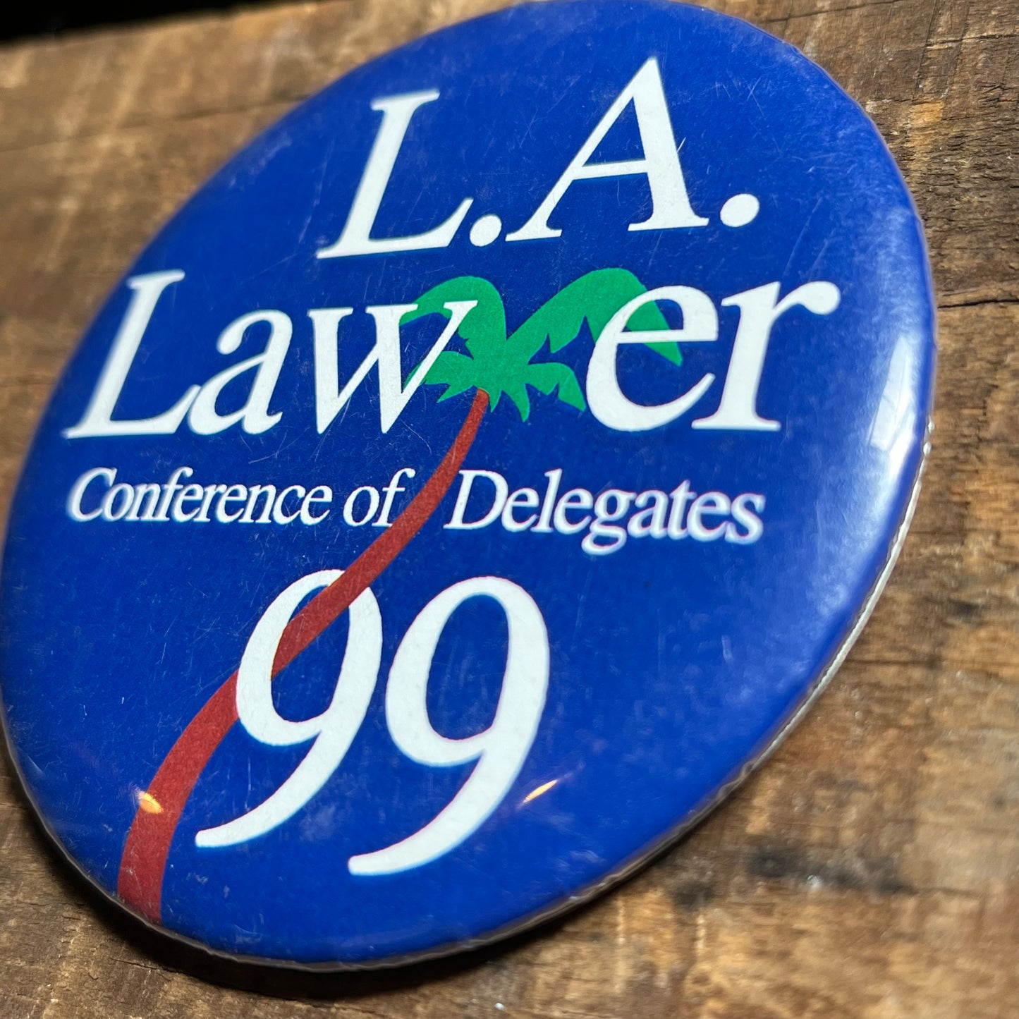 【USA vintage】缶バッジ L.A. Lawer 99
