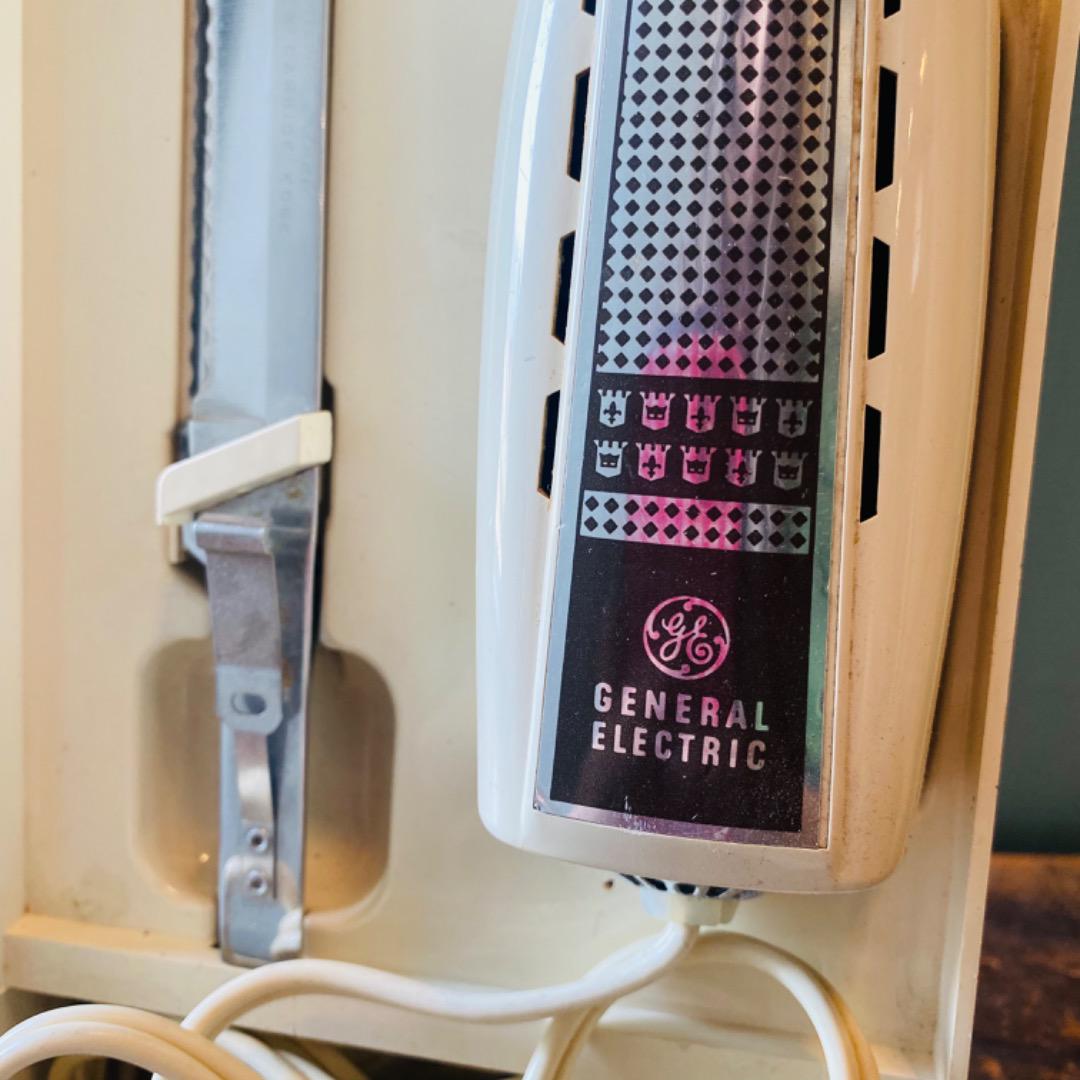 【USA vintage】ゼネラル・エレクトリック社製 電動パン切りナイフ